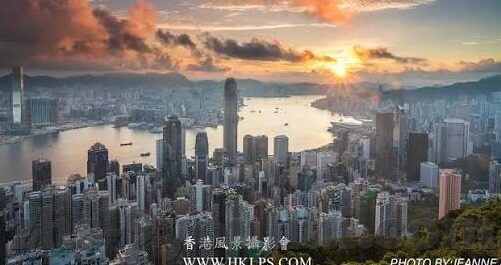 世大运足球比分-世大运足球赛场，比分背后是青春的热血与梦想的碰撞